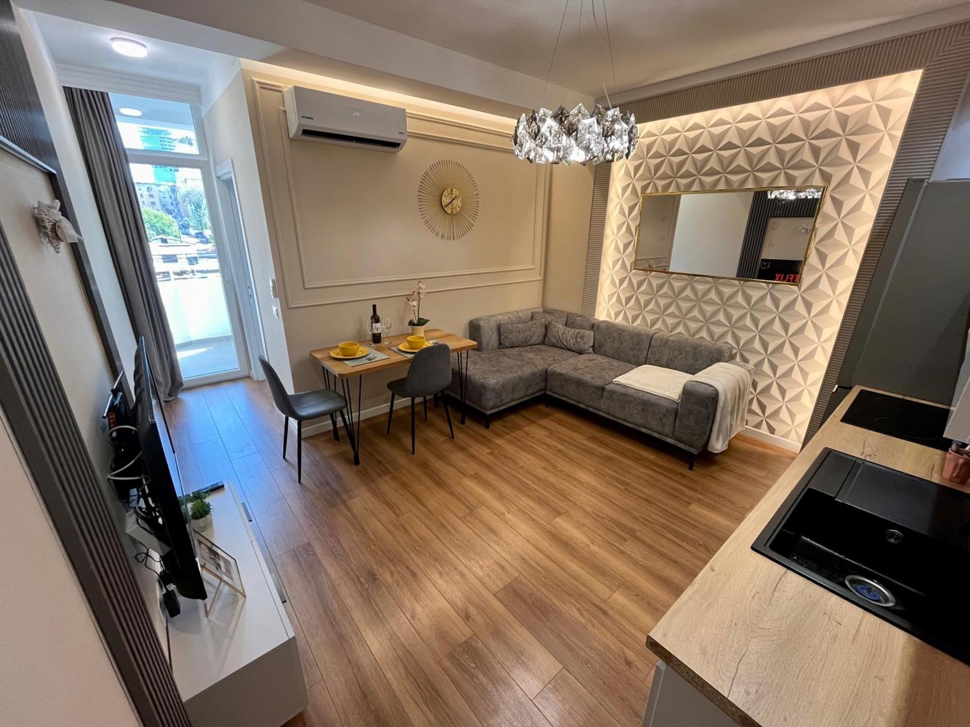 City Center Cozy Apartment Tirana Exterior foto